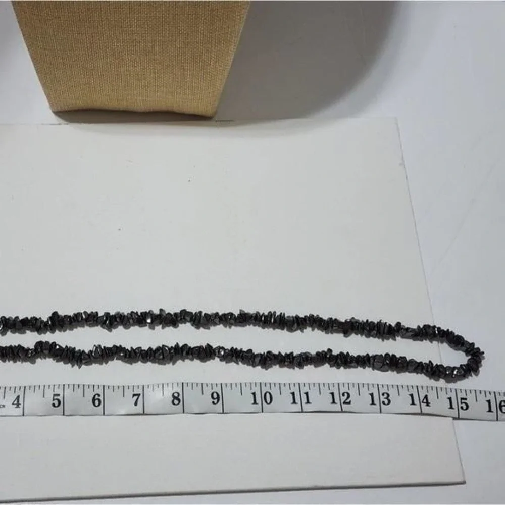 Hematite necklace‎